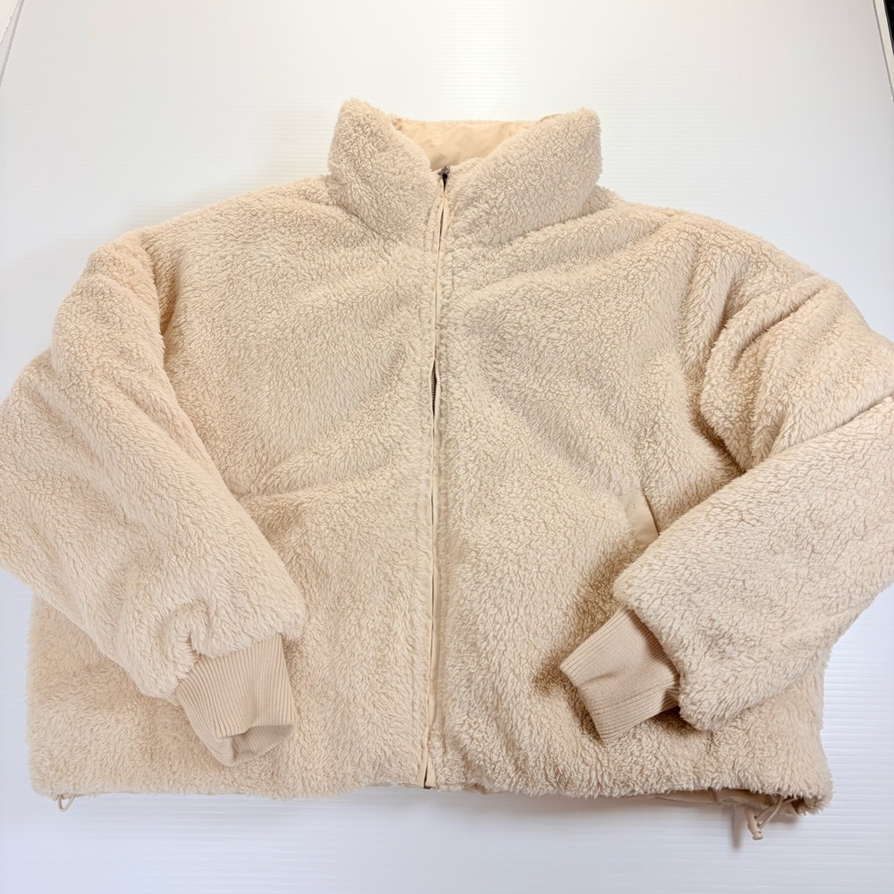American Eagle Outfitters Reversible Tan Puffer Sherpa Jacket SzS  Cabincore - Picture 2 of 15